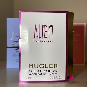 Alien hypersense mugler